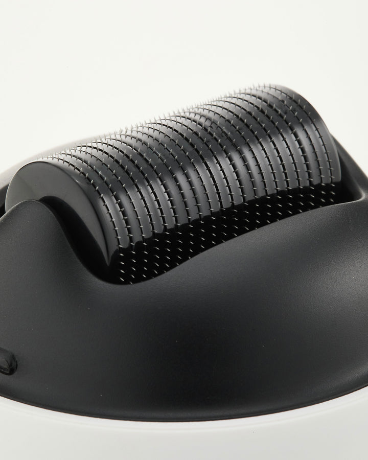 MICROSCALP ROLLER